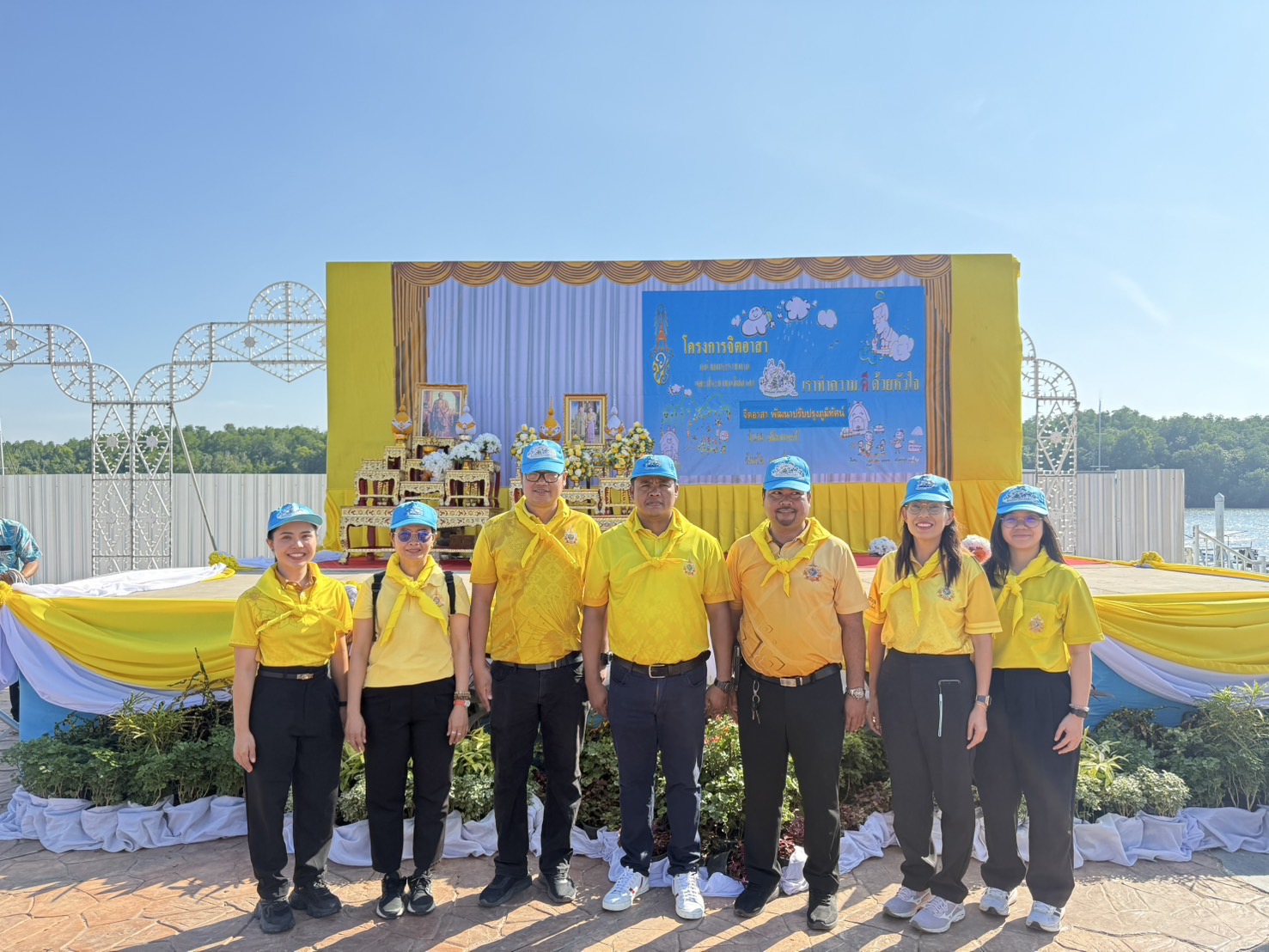 ร่วมกิจกรรมจิตอาสาเฉลิมพระเกียรติพระบาทสมเด็จพระเจ้าอยู่หัวเนื่องในโอกาศพระราชพิธีสมมงคลพระชนมายุเท่าพระบาทสมเด็จพระพุทธยอดฟ้าจุฬาโลกมหาราช สมเด็จพระปฐมบรมกษัตริยาธิราชแห่งพระราชวงศ์จักรี พุทธศักราช 2568