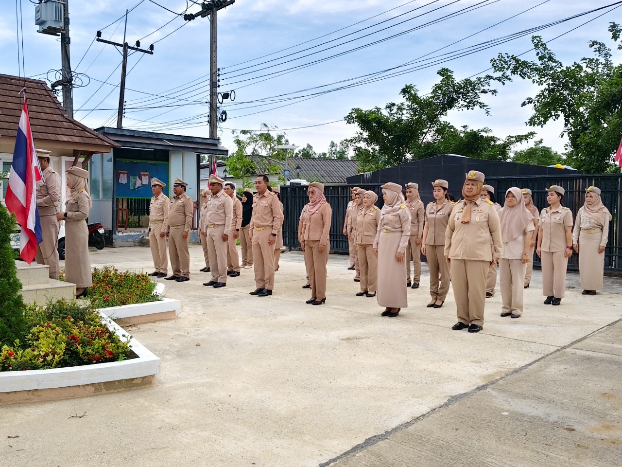 ร่วมกิจกรรมเคารพธงชาติและร้องเพลงชาติไทย ประจำเดือน สิงหาคม 2568