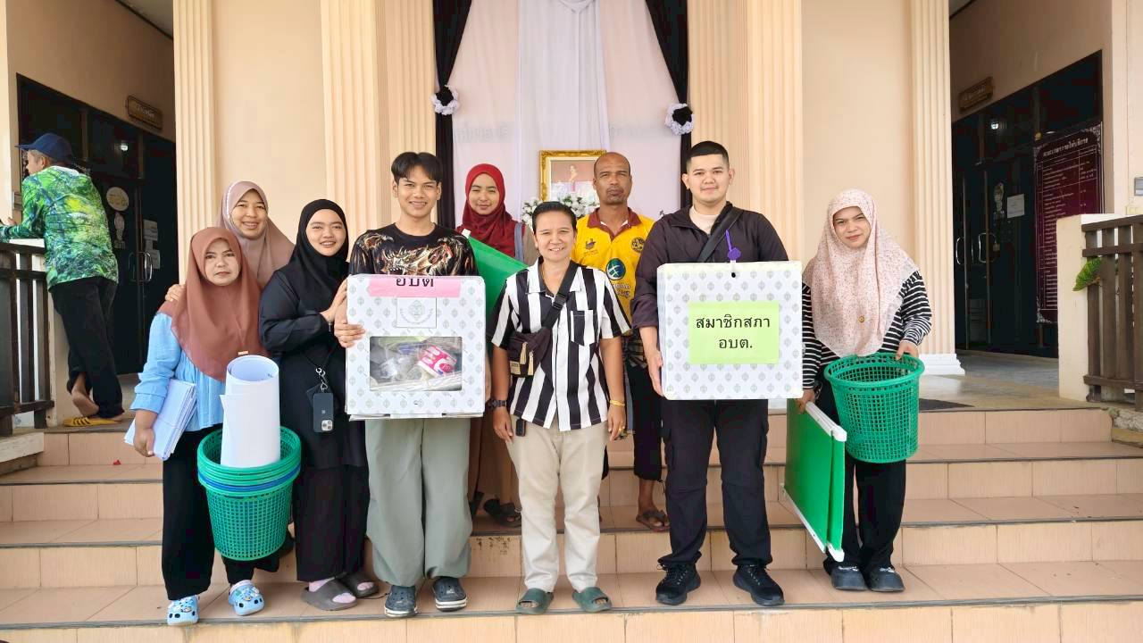 บรรยากาศการส่งมอบหีบและอุปกรณ์เลือกตั้งท้องถิ่น ประจำปี 2569