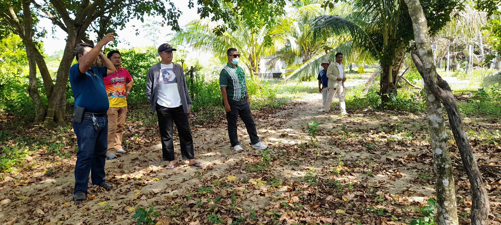  ลงพื้นที่สำรวจโครงสร้างเพื่อนำข้อมูลการสำรวจไปบรรจุไว้ในแผนพัฒนาท้องถิ่นต่อไป